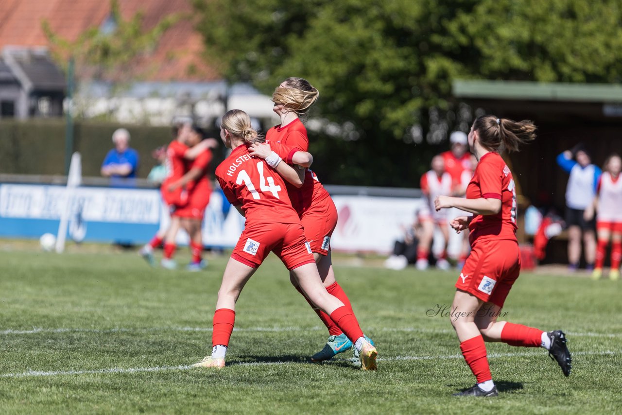 Bild 234 - F TSV Zarpen - Holstein Kiel II : Ergebnis: 2:6